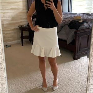 White tulip Vince Camuto skirt